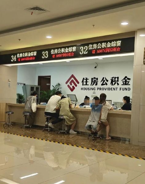 语动作售楼处揭晓高性价比标杆密码j9九游会入口首页注意！尚湾林(图3)