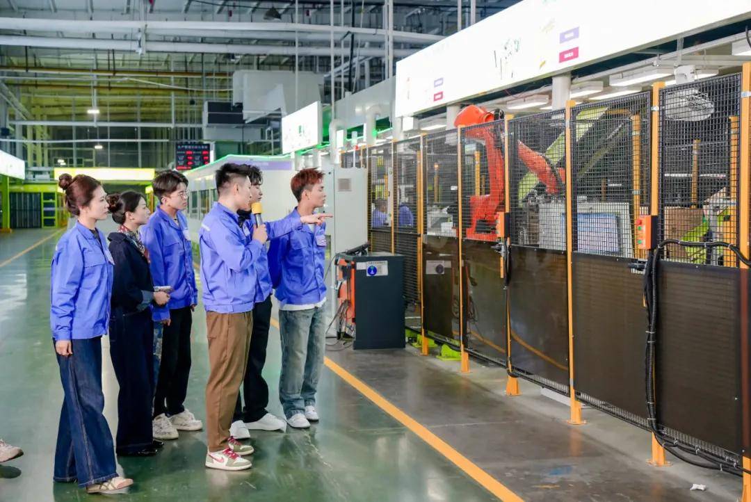 诺：一个国货品牌用三年时间写成的“人情味”方法论j9九游真人游戏第一平台听劝是态度兑现心愿是承(图8)